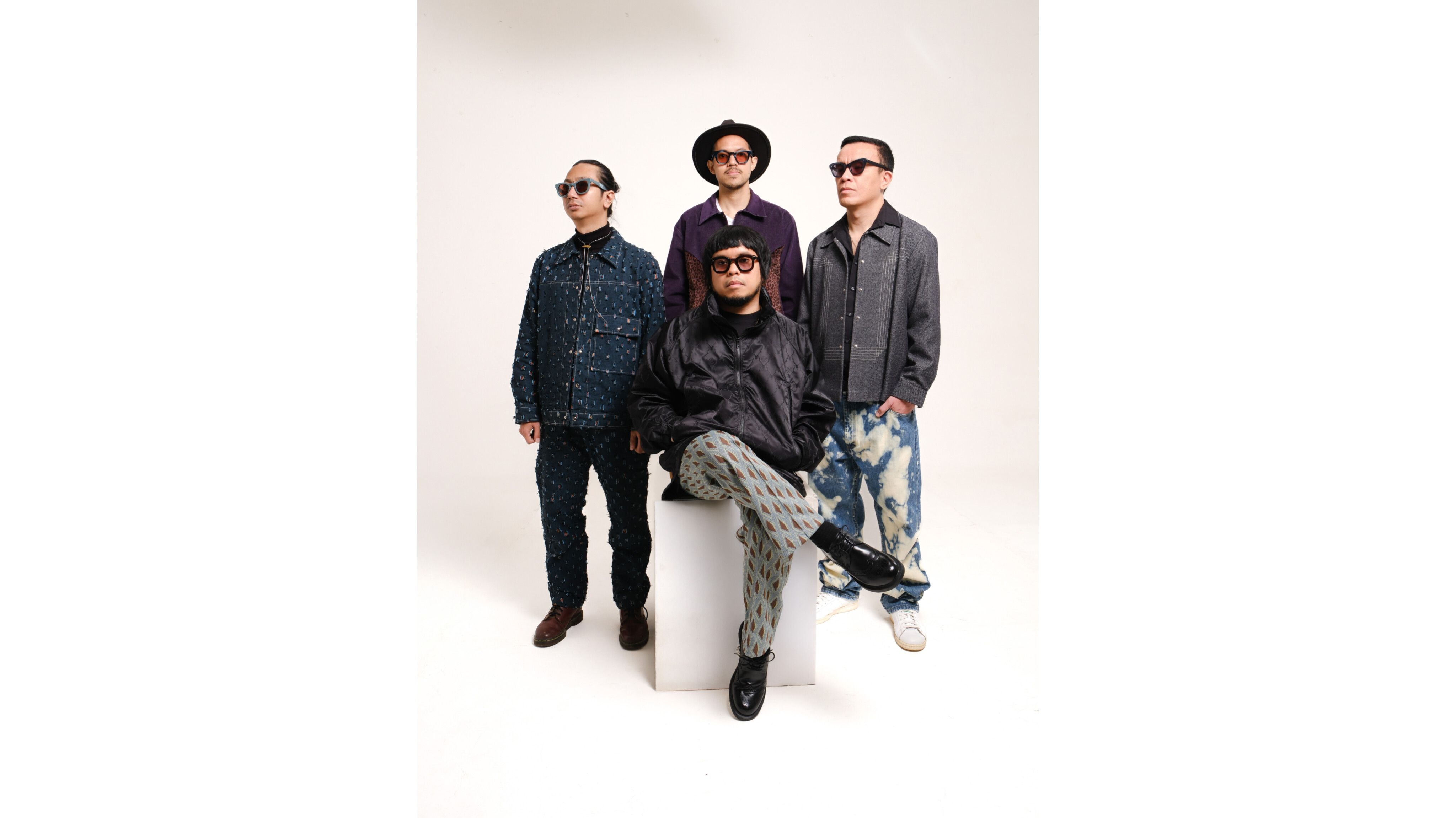 10 Tahun Diskoria : Album Perdana ‘INTONESIA’ dan Formasi Baru